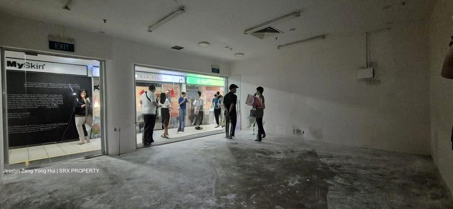 Roxy Square (D15), Retail #610070721